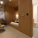 M-studios - Luxury In The Heart Of شقة