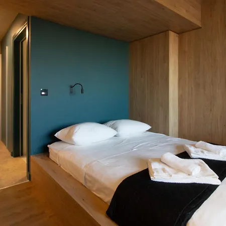 M-studios - Luxury In The Heart Of Apartamento Limassol