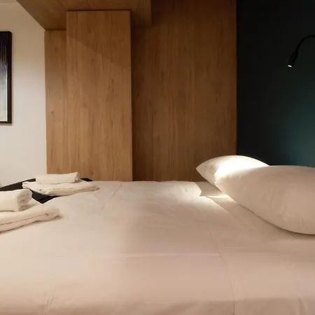 M-studios - Luxury In The Heart Of * Limassol