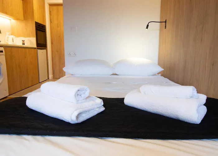 M-studios - Luxury In The Heart Of Limisso