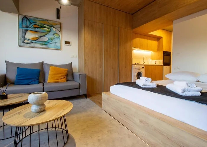 M-studios - Luxury In The Heart Of דירה לימסול